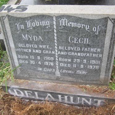 DELAHUNT Cecil 1901-1978 &amp; Myda 1909-1976