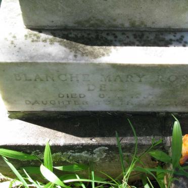 DELL Blanche Mary Rosa -1987