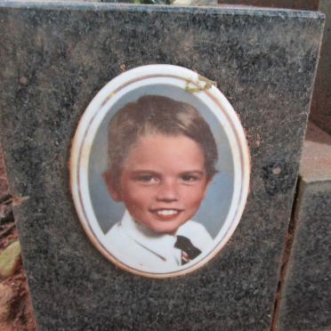 FIVAZ Shane Lourenston 1975-1985