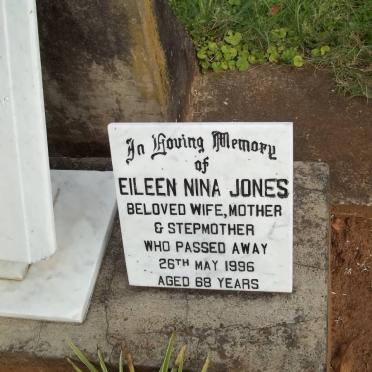 FOSTER Francis -1983 &amp; Mary Elizabeth -1991 :: JONES Eileen Nina -1996 