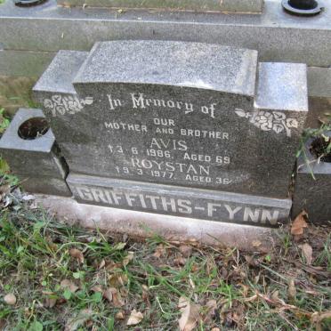 FYNN Avis, Griffiths -1986 :: FYNN Roystan, Griffiths -1977