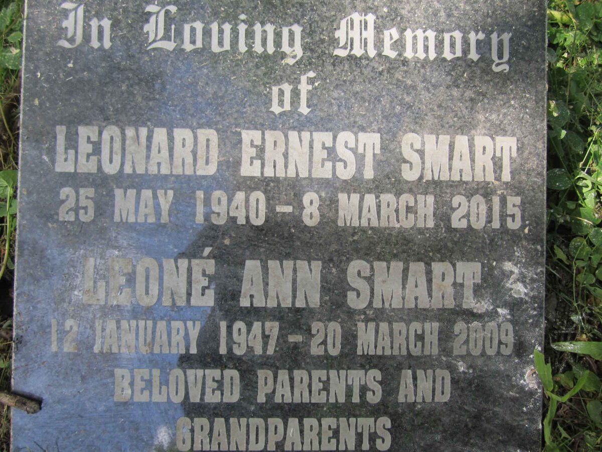 SMART Leonard Ernest 1940-2015 &amp; Leone Ann 1947-2009