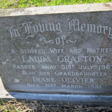 GRAFTON Laura -1967 :: OLIVIER Diane -1961