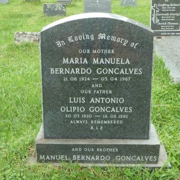 GONCALVES Luis Antonia Olipio 1920-1992 &amp; Maria Manuela Bernardo 1924-1967 :: GONCALVES Manuel Bernardo -2000