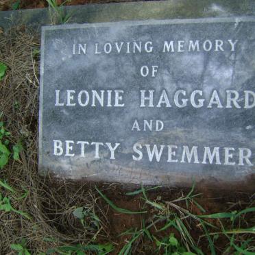 HAGGARD Leonie -1944 :: SWEMMER Betty