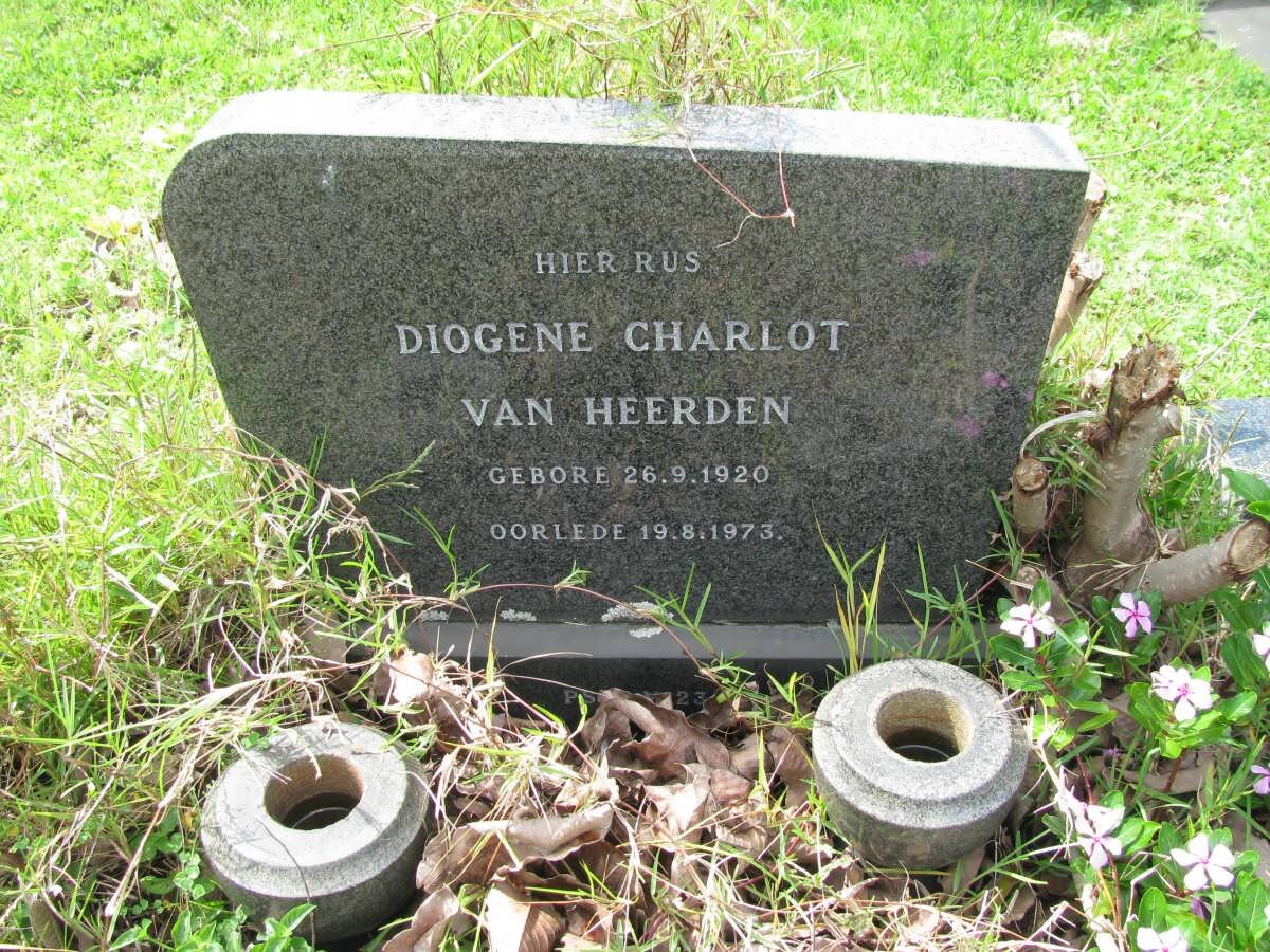 HEERDEN Diogene Charlot, van 1920-1973