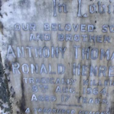 HENREY Thomas -1989 :: HENREY Anthony Thomas Ronald -1989