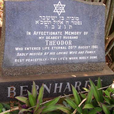 BERNHARDT Theodor -1961