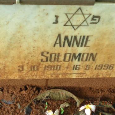 SOLOMON Annie 1910-1996