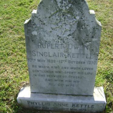 KETTLE Rupert Owen Sinclair 1898-1970 &amp; Phyllis Anne 1892-1979