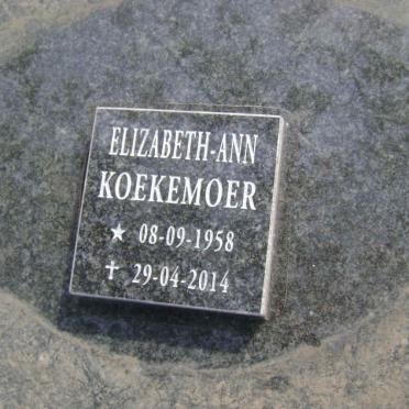 KOEKEMOER Sarel Jacobus 1929-1996 &amp; Stoffelina Johanna 1934-2005 :: KOEKEMOER Elizabeth-Ann 1958-2014