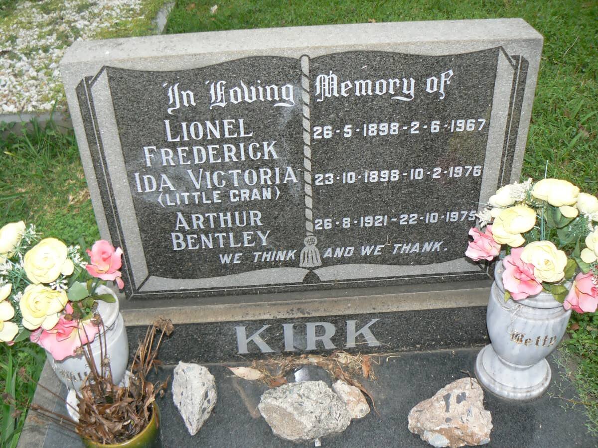 KIRK Lionel Frederick 1898-1967 &amp; Ida Victoria 1898-1976 :: KIRK Arthur Bentley 1921-1975
