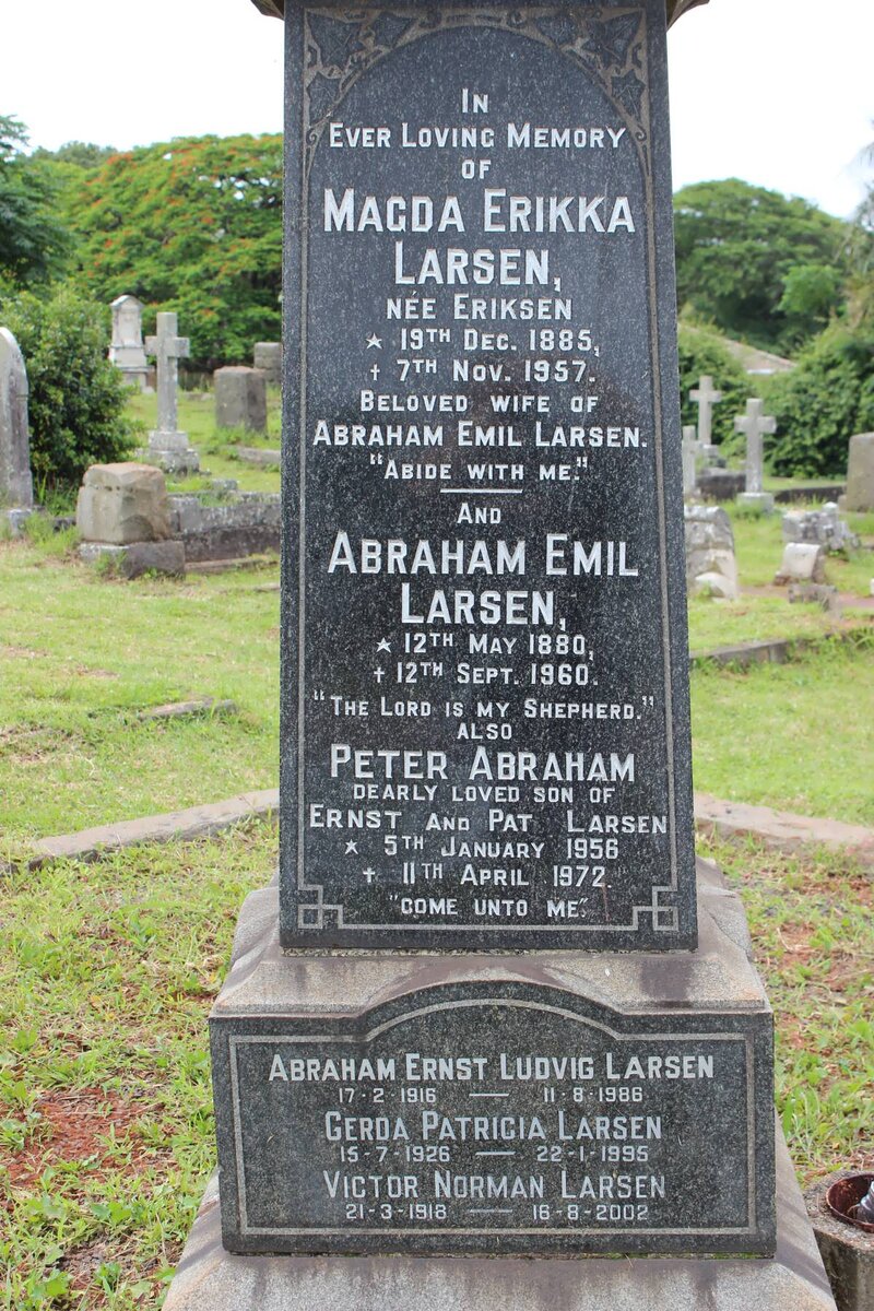LARSEN Abraham Emil 1880-1960 &amp; Magda Erikka ERIKSEN 1885-1957 :: LARSEN Abraham Ernst Ludvig 1916-1986