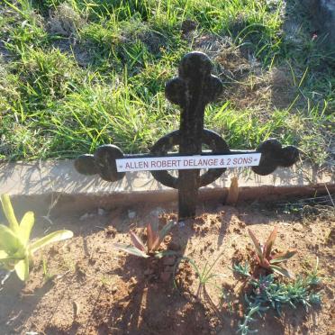 LANGE Allen Robert, de -1947 :: DE LANGE Brian -1944 :: DE LANGE Trevor -1946