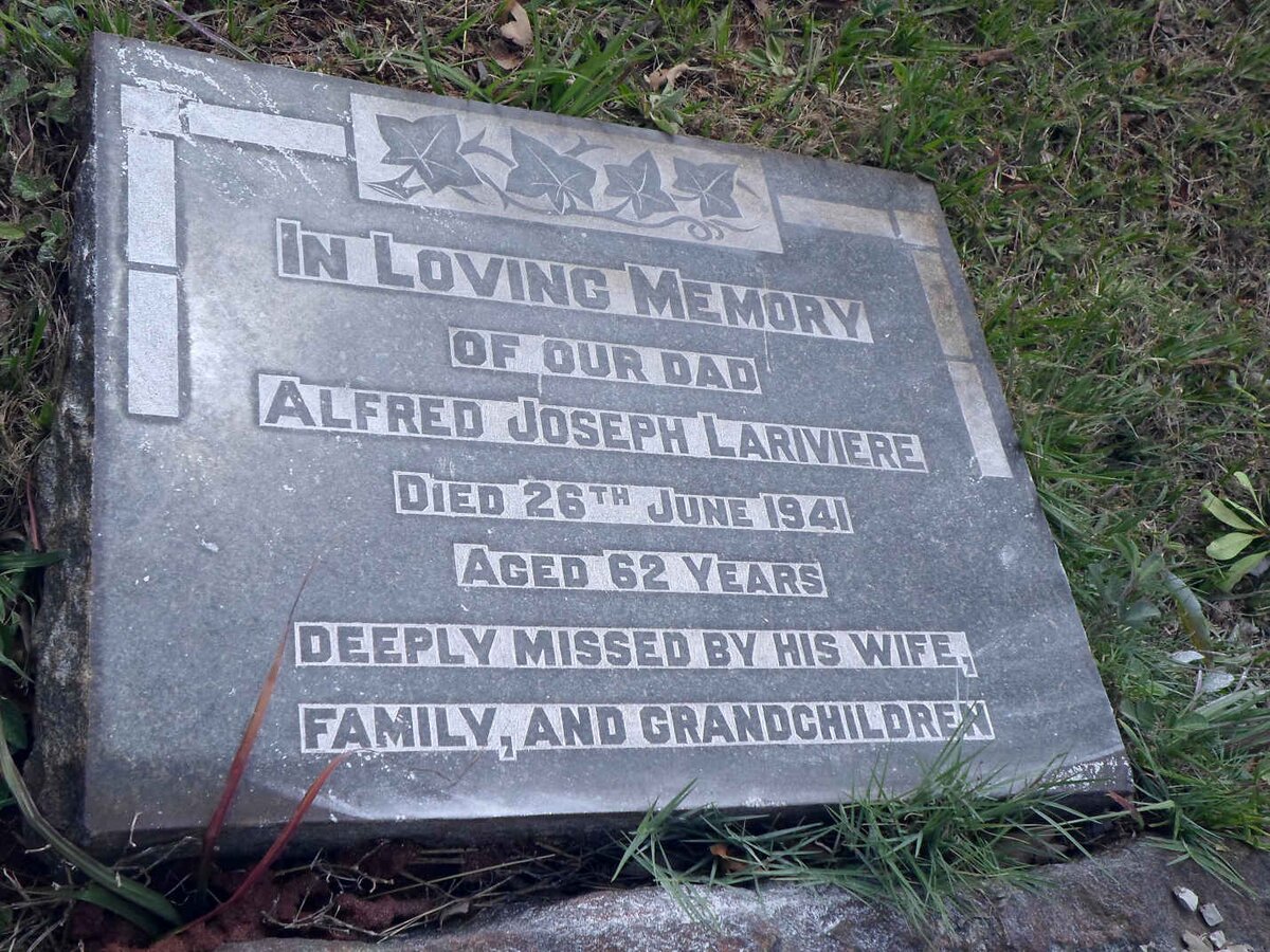 LARIVIERE Alfred Joseph -1941 &amp;  Annie -1957