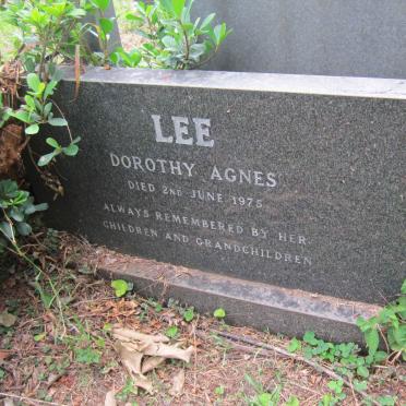 LEE Dorothy Agnes -1975