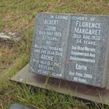 LOGAN Albert John -1925 :: LOGAN Florence Margaret -1930 :: LOGAN Archie -1967 :: LOGAN Edith -2000