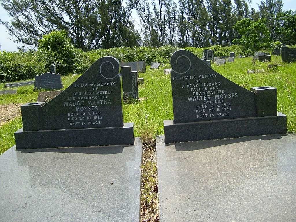 MOYSES Walter 1914-1974 &amp; Madge Martha 1922-1983