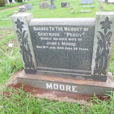 MOORE Gertrude -1943