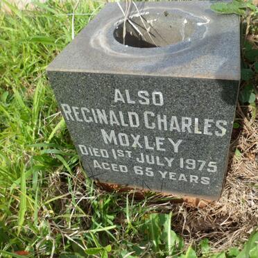 MOXLEY Reginald Charles -1975