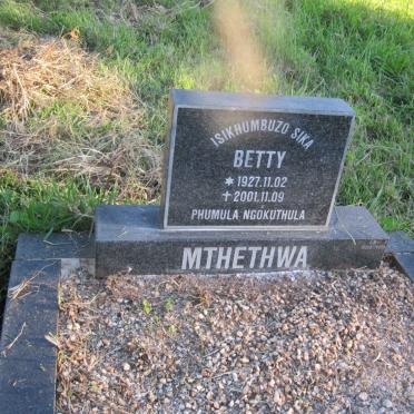 MTHETHWA Betty 1927-2001