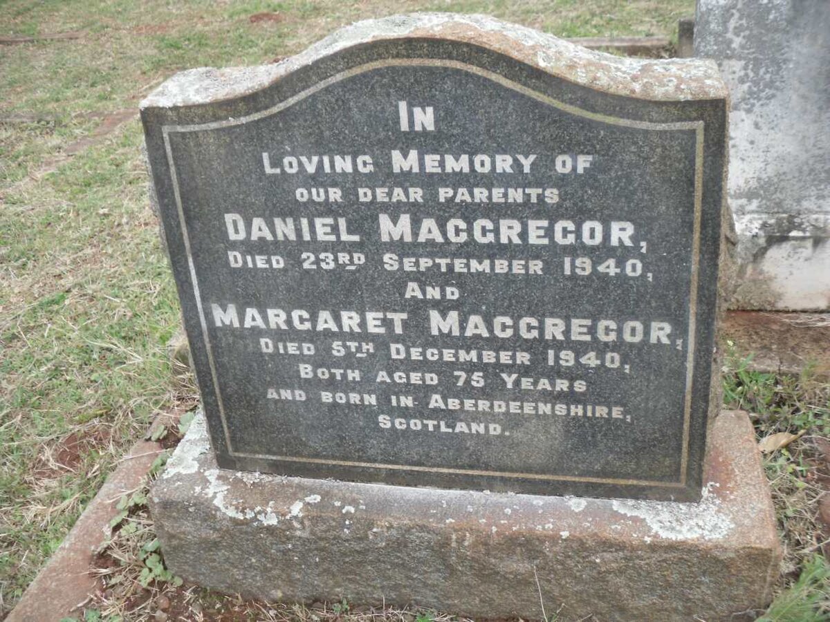 MACGREGOR Daniel -1940 &amp; Margaret -1940