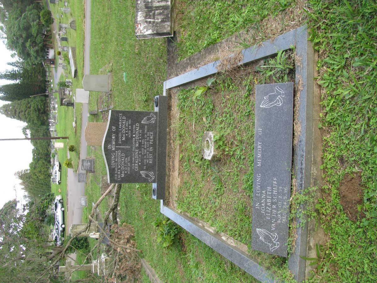 MacDONALD Laura Woodford -1956 :: MacDONALD Daniel Lawrence -1983 :: MacDONALD Geraldine 1991-1995