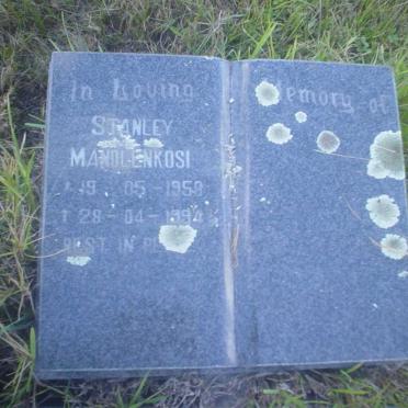 MANDLENKOSI Stanley 1958-1994