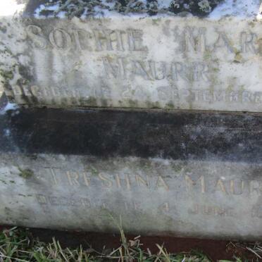 MAURR Sophie Marie -1955 :: MAURR Treshna -1964