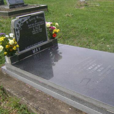 MAY Violet Veronica 1939-2006 :: MAY Lyle -1988