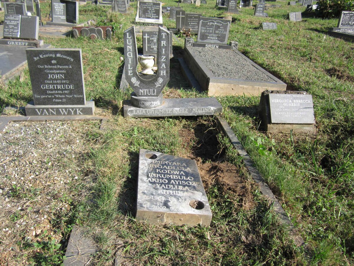 NTULI Lungile Trizah 1964-2002