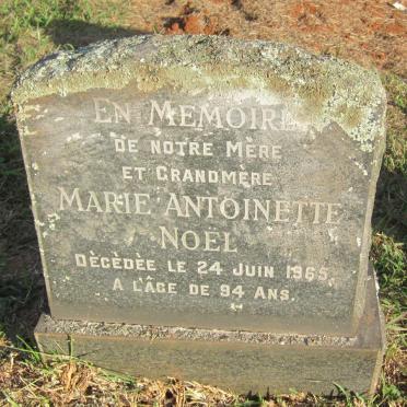 NOEL Marie Antoinette -1965