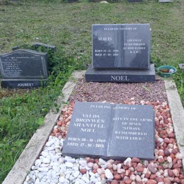 NOEL Mavis 1930-2010 :: NOEL Valda Bronwen Shantell 1960-2012