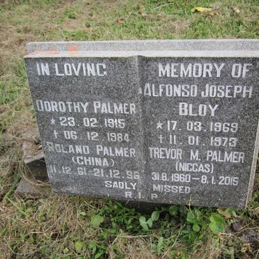 PALMER Dorothy 1915-1984 :: PALMER Trevor M. 1960-2015 :: PALMER Roland 1961-1996