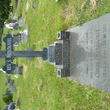 PAPADANIEL S. 1909-1967 :: PAPADANIEL Chris 1936-1993 