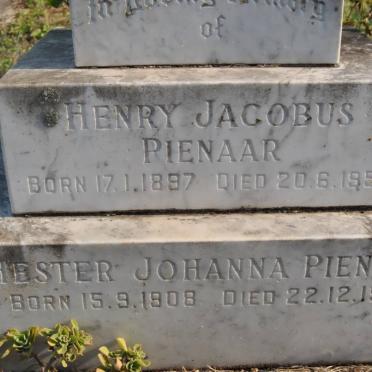 PIENAAR Henry Jacobus 1897-1955 &amp; Hester Johanna 1908-1981