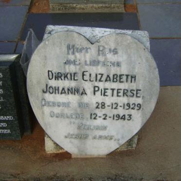 PIETERSE David Jacobus -1964 :: PIETERSE Christopher David 1955-2014 :: PIETERSE Dirkie Elizabeth Johanna 1929-1943