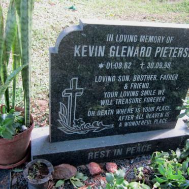 PIETERSE Kevin Glenard 1962-1998 :: PIETERSE Frances B. 1941-2011 