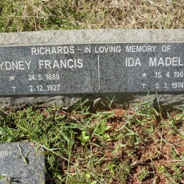 RICHARDS Sydney Francis 1889-1927 &amp; Ida Madeleine 1901-1974