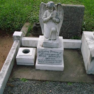 ROBERT M.A. Pierre -1952 :: ROBERT M.N. Louis -1962 :: M. Marie Therese TYACK 1930-1983 :: ROBERT Marie Anthony Pierre 1921-1981