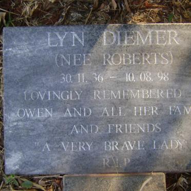 ROBERTS Charles Herbert -1978 &amp; Martha Dorothea -1993 :: DIEMER Lyn nee ROBERTS 1936-1998