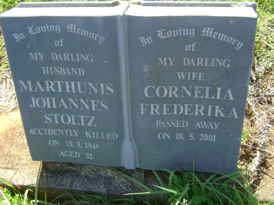 STOLTZ Marthunis Johannes -1946 &amp; Cornelia Frederika -2001