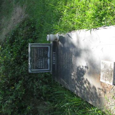 STRUTT Reginald George William 1928-2004 :: Sydney Robert Anthony 1964-1992 :: STRUTT Sydney Robert 1905-1981 