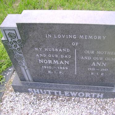 SHUTTLEWORTH Norman 1910-1969 &amp; Ann 1919-1997