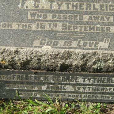 TYTHERLEIGH Frederick George -1943 &amp; Annie -1937