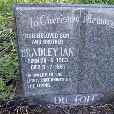 TOIT Bradley Ian, du 1963-1987