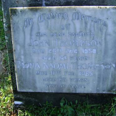 THOMPSON John -1958 &amp; Mona Naomi -1965