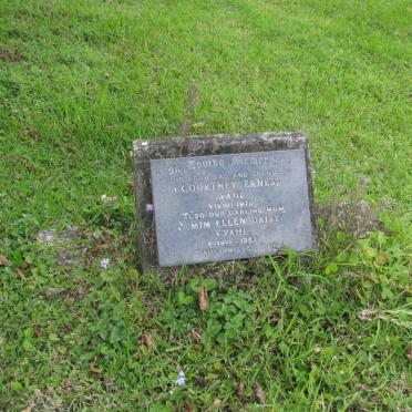 VAHL Courtney Ernest 1910-1970 &amp; Mim Ellen Daisy 1911-1982 :: HUSON Maureen Jean 1943-200?