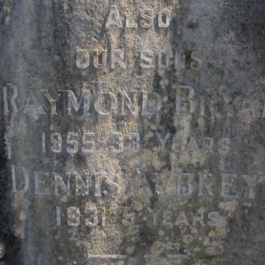 WOOLMORE Raymond Bryan -1955 :: WOOLMORE Dennis Aubrey -1931