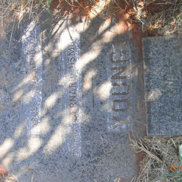 YOUNG Charles Townend :: YOUNG Cyril Bernard Osmond :: YOUNG (Wife)